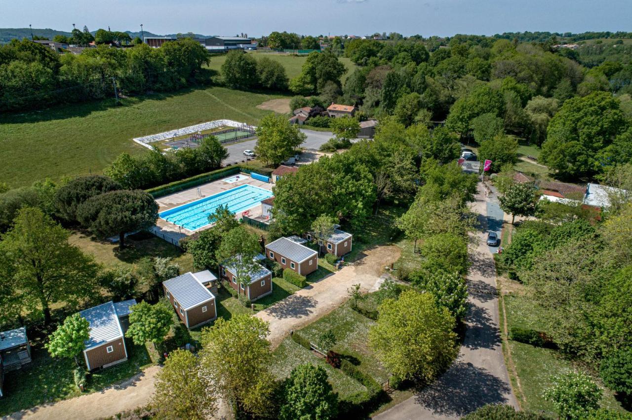 Camping Capfun La Breteche Les Epesses Exterior photo