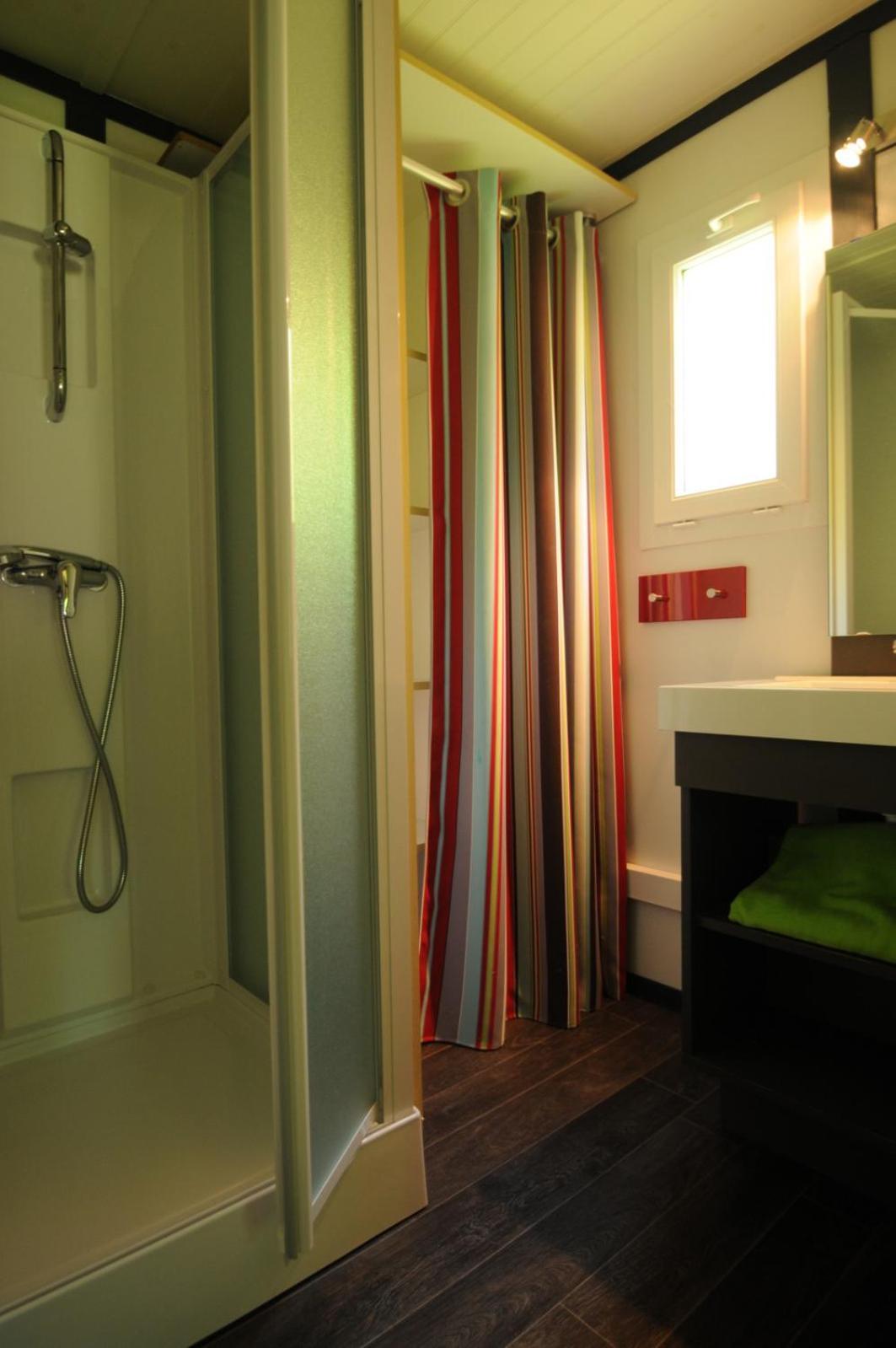 Camping Capfun La Breteche Les Epesses Room photo